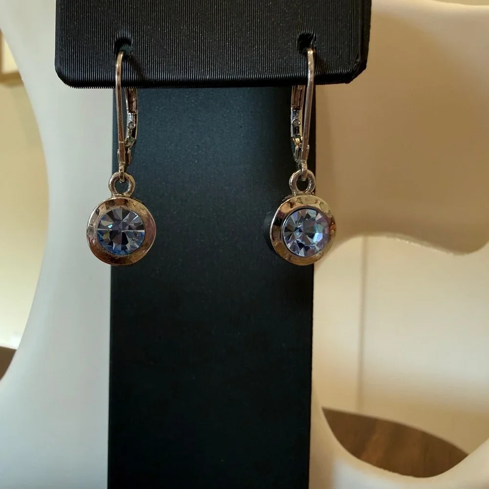 Minimalist Dainty Crystal Drop Earrings Silver Tone Leverback Rhinestone